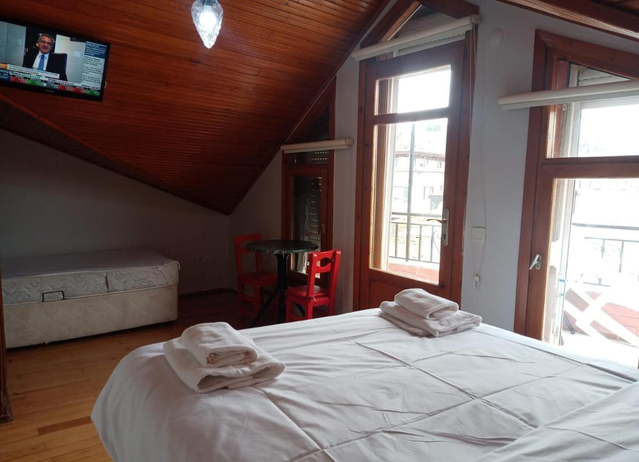 Buyukada Cinar Hotel (Adults Only) Adalar Exterior foto